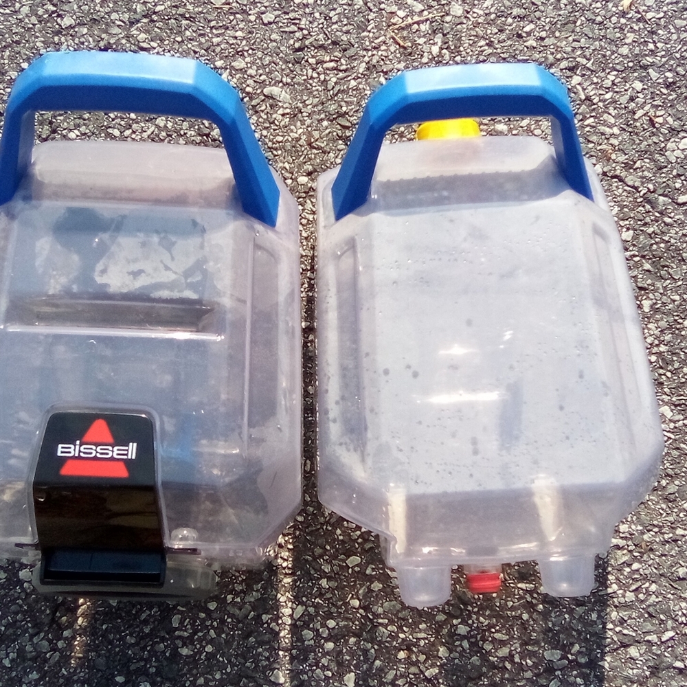 Bissell Water Tanks with Blue Handles